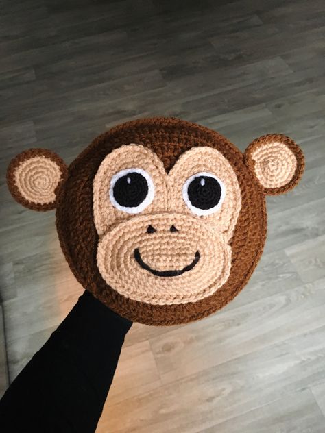 #crochet #crochetideas #monkey #pillow Monkey Pillow, Nursery Deco, Crochet Monkey, Crochet Pillow Pattern, Crochet Pillows, Crochet Cushions, Crochet Pillow, Baby Blanket Crochet, Beautiful Crochet