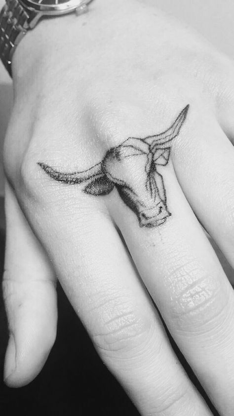 Bull Skull Finger Tattoo, Cow Finger Tattoo, Skull Finger Tattoos, Steer Head, Bull Tattoos, Bull Head, Finger Tattoo, Tattoo Portfolio, Head Tattoos