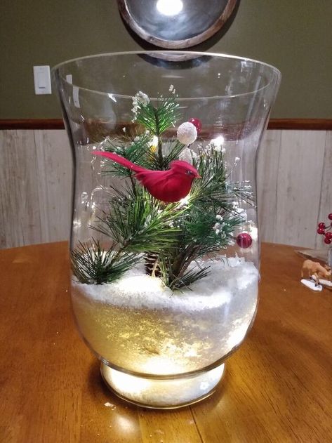 Christmas Epsom Salt Jars, Epsom Salt Christmas Jars, How To Decorate A Glass Jar, Glass Vase With Candle, Glass Vase Christmas Decor, Sand Creations, Decorate Glass Jars, Christmas Banquet, Xmas Projects