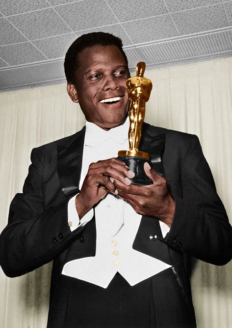 Sidney Poitier, 1967, and One of the Most Remarkable Runs in Hollywood | Vanity Fair Sidney Poitier, Best Actor Oscar, Beloved Movie, Oscar Award, Black Entertainment, Black Actors, Black Hollywood, Actrices Hollywood, Hollywood Actor