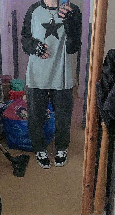 Sanrio Outfits Masc, Masculine Outfits Grunge, Gamercore Outfits Male, Trans Masc Grunge Outfits, Transmasc Outfits Winter, Transmasc Outfits Aesthetic, Grunge Outfits Nonbinary, Alt Transmasc Outfits, Ftm Outfits For School