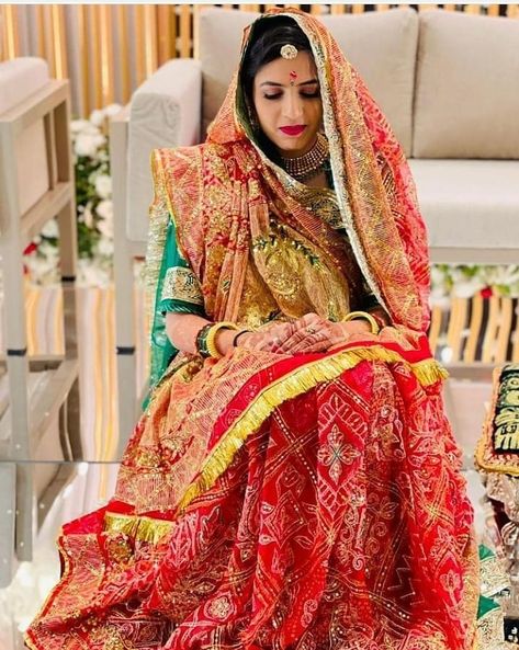 Gharchola Lehenga Choli, Darbari Sarees, Red Saree Wedding, Pink Skirt Outfits, Rajasthani Bride, Rajasthani Dress, Pure Chiffon Sarees, Designer Bridal Lehenga Choli, Rajputi Dress