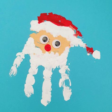 Santa Hand Print, Hand Print Christmas, Santa Kids Crafts, Christmas Decorations Diy For Kids, Childrens Christmas Cards, Xmas Cards Handmade, Santa Handprint, Baby Christmas Crafts, Christmas Handprint Crafts