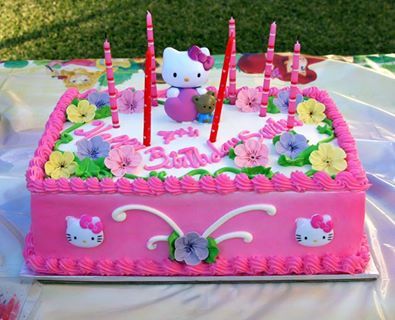 Hello Kitty birthday cake Hello Kitty Torte, Hello Kitty Cake Design, Pastel Hello Kitty, Super Torte, Pita Merah, Hello Kitty Cakes, Kitty Birthday Cake, Hello Kitty Birthday Cake, Resipi Kek