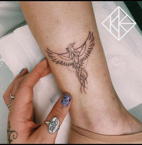 Phoenix Tattoo For Women, Tattoo For Women Ideas, Phoenix Tattoo Ideas, Phoenix Tattoo Feminine, Small Phoenix Tattoos, 40 Aesthetic, Tattoo Ideas Unique, Tattoo Artist Tattoo, Basic Tattoos