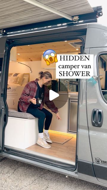 64K likes, 797 comments - vanture.customs am March 25, 2024: "Answering one of our most asked questions!! "WHERE is the SHOWER?!?" This shower option is such a hit with our clients because it takes...". Campervan Shower Ideas, Van Shower Ideas, Shower Campervan, Van Conversion With Shower, Van Conversion Shower, Campervan Hacks, Camper Van Shower, Hidden Shower, Cheap Van