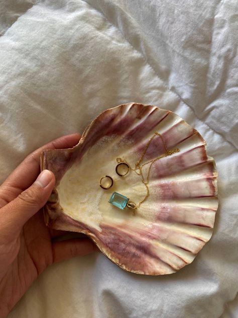 Shell aesthetic, shell jewelry dish, jewelry organizer, shell jewelry holder, small gold huggie hoop earrings, minimaist earrings, aquamarine pendant necklace, trinket dish Jewellery Dish Aesthetic, Sea Shell Jewelry Holder, Trinket Tray Aesthetic, Aesthetic Trinket Dish, Jewelry Plate Aesthetic, Ceramic Jewelry Organizer, Seashell Jewelry Holder, Jewelry Plate Clay, Silly Ceramics