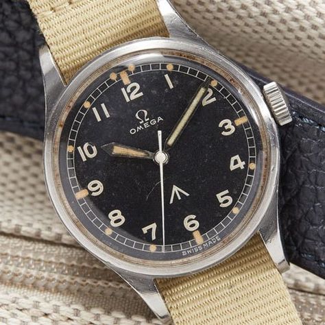 Vintage Analog Outdoor Watch, Royal Canadian Navy, 1940’s Watches, Military Tactical Watches, Watch Gears, Casio Military Watch, Small Watch, Field Watches, Vintage Military Watches