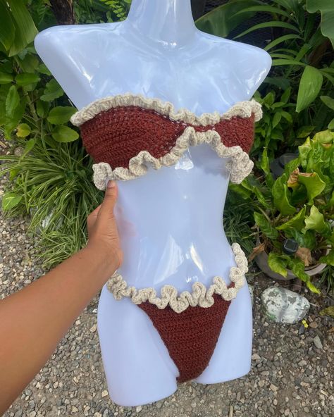 🥵🔥who said crochet swimsuits couldn’t be hot. Dm to order your custom crochet pieces. #crochetinjamaica #crochetbikini #crochetrufflebikini #crochetruffles Crochet Swimsuit Pattern Free, Crochet Bathing Suit Pattern, Crochet Swimsuits Pattern, Crochet Pieces, Crochet One Piece, Crochet Swim, Crochet Clothing And Accessories, Kawaii Crochet, Custom Crochet