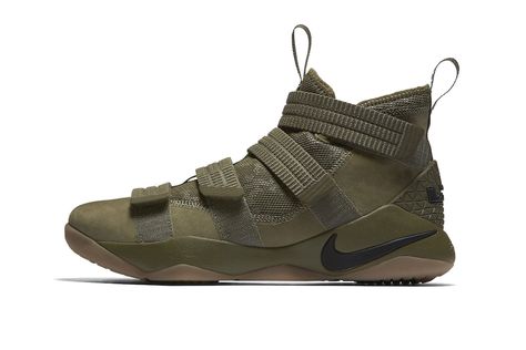 Strap up With This Militaristic Nike LeBron Soldier 11 SFG in Olive Nike Air Force Low, Lebron Soldier 11, James Lebron, King Shoes, Lebron 11, Basketball Shoes For Men, Lebron Shoes, Black Basketball Shoes, Yoga Iyengar