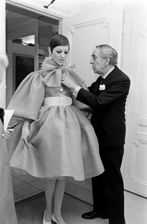 50s Icons, Norman Norell, 80s Clothes, Poofy Dress, Eyes Style, Details Magazine, Hussein Chalayan, Carla Zampatti, 1960 Fashion