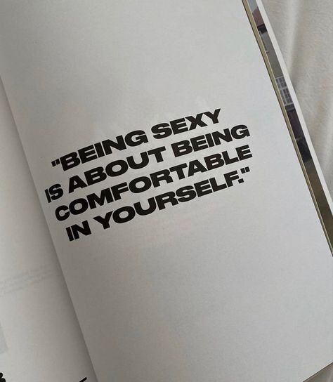 Being Sexy is about being comfrotbale in your own skin #confidence // luxury woman confidence quotes Life Quotes Love, Green Juice, Bedroom Inspo, Some Words, Pretty Words, Quote Aesthetic, The Words, Beautiful Words, Mood Boards