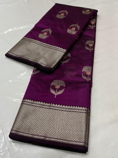 Palatinate Purple Color Chanderi Pattu Silk Saree code is BR-753. It is made of chanderi pattu silk thread. It's length approx 6.25 meters and width 45 inches. It is with blouse piece. It will be directly shipped from chanderi weaver. Chanderi Pattu Sarees, Pattu Silk Saree, Latest Silk Sarees, Kora Silk Sarees, Color Mixing Chart, Modern Saree, Heavy Work, Saree Design, Bridal Silk Saree