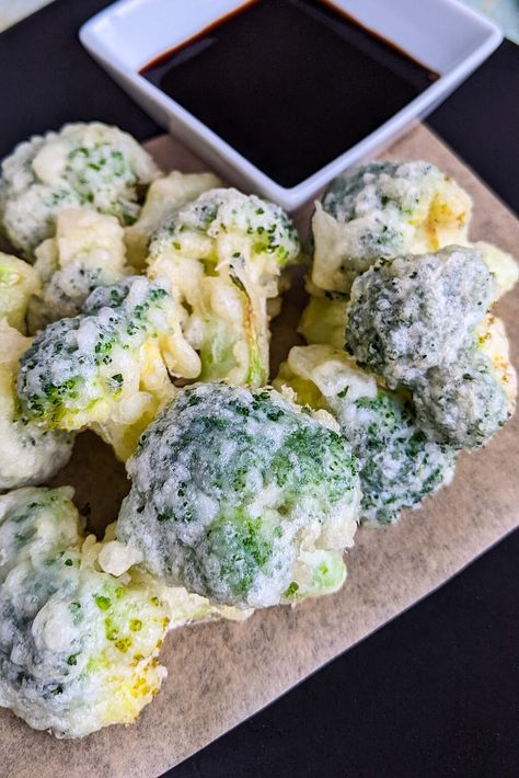 Battered Broccoli Air Fryer, Tempura Broccoli Air Fryer, Deep Fried Broccoli Recipe, Deep Fried Broccoli, Broccoli Tempura, Tempura Broccoli, Veggie Tempura, Tempura Cauliflower, Tempura Sauce