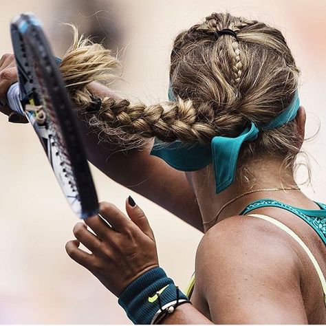 Vika's Braids! Volleyball Braids, Tennis Hairstyles, Tennis Hair, Tennis Photoshoot, Running Hairstyles, Victoria Azarenka, Workout Hairstyles, Game Day Hair, Tennis Match