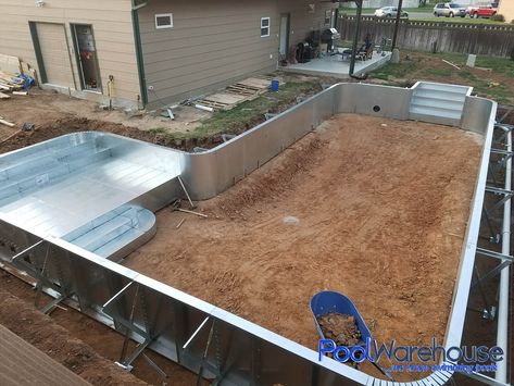 Kansas Swimming Pool Kit Construction - Pool Warehouse Inground Pool Sloped Backyard, Mod Pools, Homemade Swimming Pools, Garden Pools, Pool Warehouse, Swimming Pool Kits, Pool Tanning, Rectangle Pool, Pool Kits