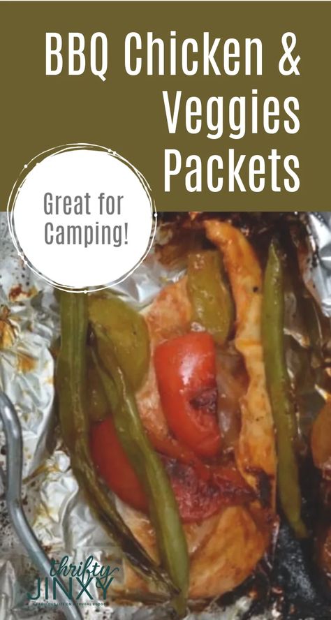 This BBQ Chicken and Veggie Packets Recipe is easy to make on the grill with no clean-up. It's perfect for camping too! #chicken #foilpackets #EasyDinner #BBQ Vegetable Foil Packets, Veggie Foil Packets, Tin Foil Dinners, Chicken Foil Packets, Foil Pack Dinners, Foil Packet Dinners, Eat At Home, Foil Pack Meals, Foil Dinners