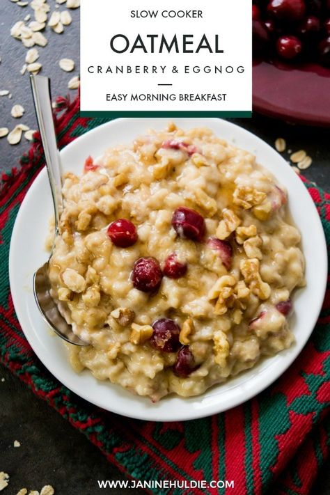 Oatmeal With Old Fashioned Oats, Christmas Oatmeal, Christmas Morning Breakfast Ideas, Fruit Stuffing, Morning Breakfast Ideas, Crockpot Oatmeal, Slow Cooker Oatmeal, Old Fashioned Oats, Special Breakfast