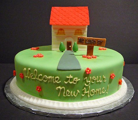 Home Cake Design, New Home Cake, Welcome Home Cakes, Housewarming Cake, Friendship Cake, Housewarming Ideas, Picnic Cake, Home Cake, Pinterest Cake