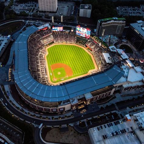 13.7k Likes, 71 Comments - Atlanta Braves (@braves) on Instagram: “Happy anniversary to our home sweet home! ❤️” Atlanta Braves Stadium, Braves Stadium, Truist Park, Stadium Wallpaper, Major League Baseball Stadiums, Park Wallpaper, Wrigley Field, Baseball Stadium, Us Capitol