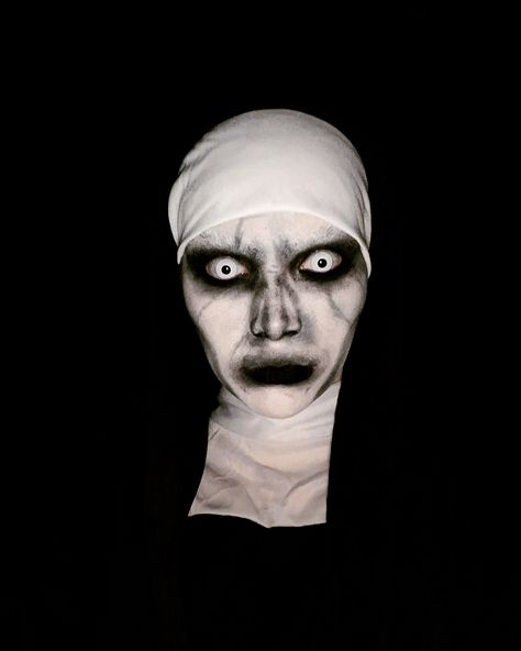 Halloween makeup | sfx | the nun valak | happy halloween | halloween costume | horror movies | horror movie costume | contact lenses white | scary makeup | thriller Halloween Makeup White Contacts, Scary Contact Lenses, White Lenses Makeup, Halloween Makeup Sfx, The Nun Valak, Horror Movie Costume, Halloween Costume Horror, Horror Movie Costumes, Ghost Makeup