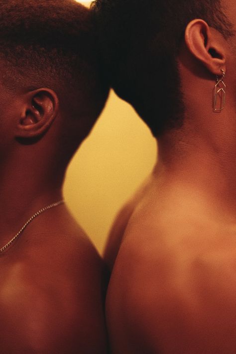 Rody Oliveira’s photography gives a voice to the queer BIPOC community of Rio de Janeiro Latino Aesthetic, Retired Military, Mens Photoshoot Poses, Queer Art, Strike A Pose, Photography Inspo, Aesthetic Photography, Portrait Photographer, New Yorker