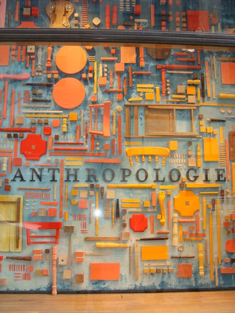 Yes to this! Anthropologie Window Display, Anthropologie Display, Display Visual Merchandising, Window Display Design, Window Graphics, Retail Windows, Store Window, Retail Store Design, Merchandising Displays