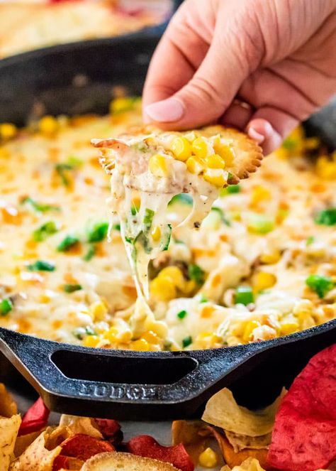 This Bacon Corn Dip is creamy, cheesy, spicy and simply decadent. Let's not forget it's loaded with corn and bacon, because bacon makes everything better. Perfect snack or appetizer! #baconcorndip #dip #gameday #appetizer Mexican Corn Dip, Mexican Street Corn Dip, Easy Super Bowl, Bacon Corn, Corn Dip Recipes, Jo Cooks, Carlsbad Cravings, Corn Dip, Creamy Corn