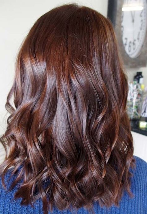 Dark Auburn Hair Cool Skin, Auburn Undertone Hair, Auburn Hair Glaze, Auburn Hair Dye Ideas, Mid Length Dark Auburn Hair, Aubrey Hair Color, Mahogany Auburn Hair Color, Red Chocolate Hair Color Reddish Brown Dark Auburn, Dark Red Auburn Hair