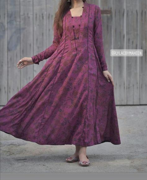 Khadar Frock Styles, Frocks Design For Girls Pakistani, Pakistani Casual Wear Simple Frocks, Printed Frok Designs, Long Frock Designs, Frock Fashion, Latest Dress Design, Pakistani Fashion Casual, Pakistani Dresses Casual