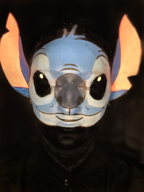 #lilo #stitch #maquillaje #makeup #transformation #transformación #disney Stitch Halloween Makeup, Stitch Makeup Disney, Stitch Face Paint, Stitch Makeup, Stitches Makeup, Makeup Easy, Halloween Makeup Easy, Crazy Makeup, Creative Makeup Looks