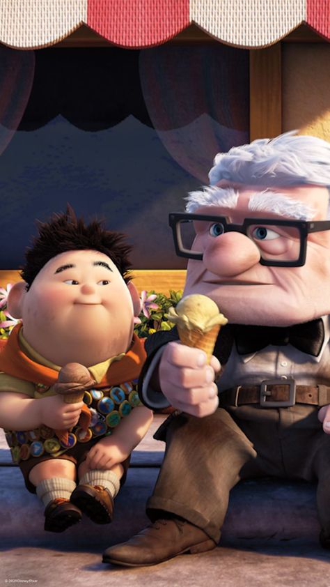 #disney #pixar #up #upunaaventuradealtura #adventure #carl #carlfredrickson #ellie #russell #muntz #dug #kevin #fondodepantalla #wallpaper Russel Up Wallpaper, Pixar Wallpaper, Heidi Cartoon, Carl Fredricksen, Old Disney Movies, Up 2009, Up Wallpaper, Carl And Ellie, Up Pixar