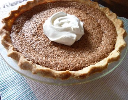 Chocolate pie from The Help minus the secret ingredient Best Chocolate Pie, Chocolate Pie Recipe, Desserts Ideas, Sweet Pies, Chocolate Pie Recipes, Healthy Recipes Easy Snacks, Chocolate Pie, Help Yourself, Pumpkin Spice Cupcakes