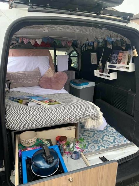 Small Car Living, Van Life Diy Cheap, Living In Car Aesthetic, Mini Van Conversion, Living Out Of Your Car, Suv Living, Car Camping Setup, Camping Setup Ideas, Living In A Car