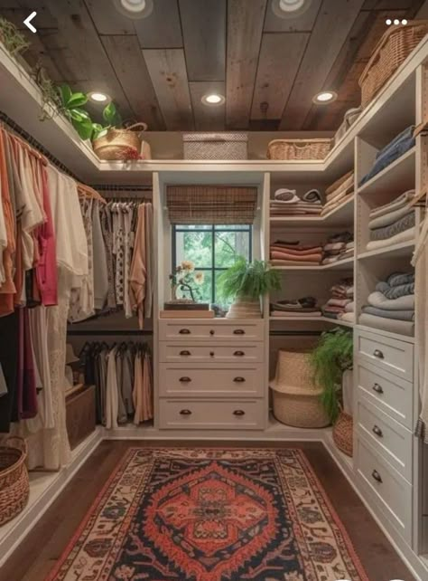 Closet On A Budget, Diy Walk In Closet, Master Closet Design, A Walk In Closet, Dream Closet Design, Closet Design Layout, Closet Renovation, Closet Layout, Casa Vintage