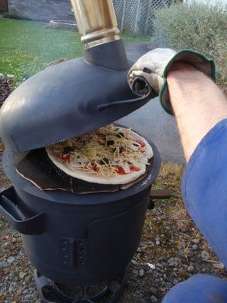 Portable Wood Fired Pizza Oven/Patio Heater : 9 Steps (with Pictures) - Instructables Pizza Oven Patio, Gas Bottle Wood Burner, Outdoor Cooking Stove, Build A Pizza Oven, Bbq Stove, Diy Pizza Oven, Diy Pizza, Four A Pizza, Rocket Stove