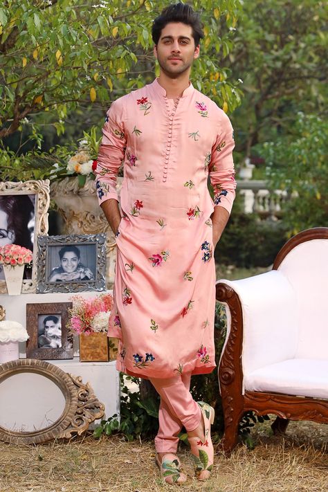 Featuring a blush kurta in modal satin base with embroidery. It is paired with matching glace cotton pants.  FIT: True to size. COMPOSITION: Modal satin, Glace cotton. CARE: Dry clean only. Haldi Dress Ideas, Kurta Designs Men's, Mahima Mahajan, Haldi Dress, Wedding Kurta For Men, Kurta Men, Cutwork Blouse Designs, Wedding Outfit Men, New Address