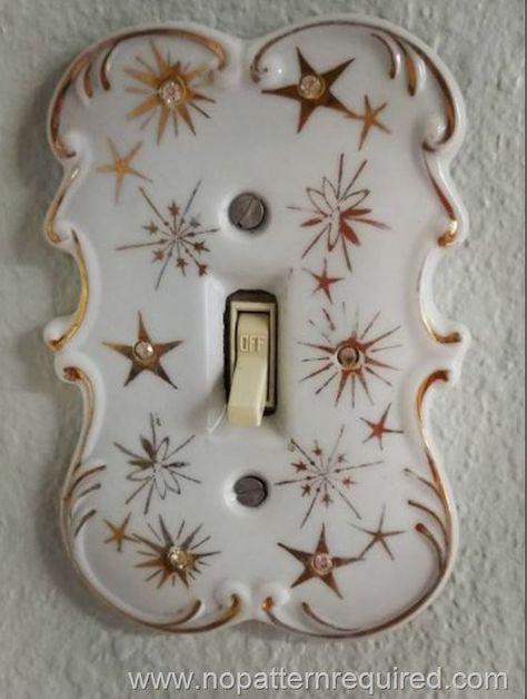 Tree Decoration Ideas, Trendy Tree, Whimsical Decor, Dream Apartment, Decor Aesthetic, Dream House Interior, Light Switch Cover, Cute Room Decor, Magical Christmas