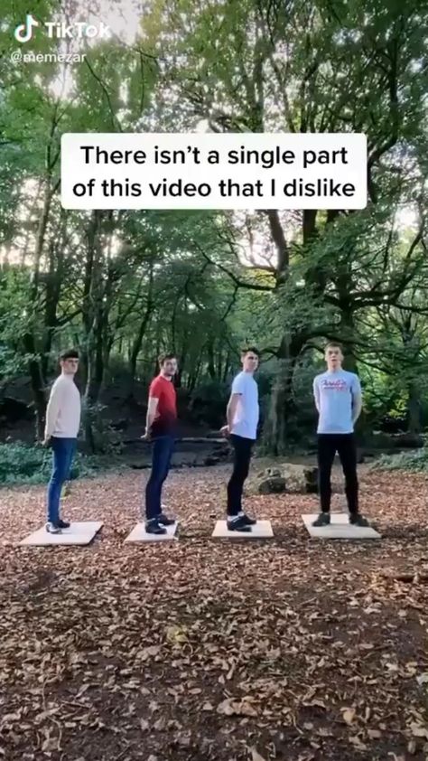 justmusicalcontent • Original Audio The Worm Dance, Boys Dancing, Funny Tik Tok, Dancing Video, هاكونا ماتاتا, Not Musik, Irish Dancing, 밈 유머, Jitterbug