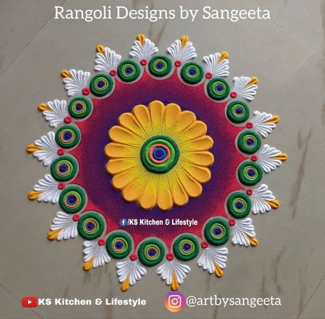 Rangoli Designs Without White Colour, Rangoli With Urli, Easy Circle Rangoli Designs, Circle Rangoli Designs Diwali Simple, Rangoli Designs In Circle, Circle Rangoli Designs Diwali, Half Rangoli Designs, Choti Diwali Rangoli, Rangoli Circle