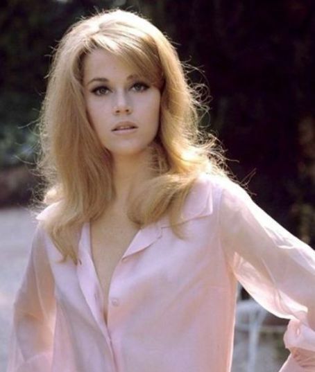 Beautiful💗Jane Fonda Jane Fonda 60s, Jane Fonda Barbarella, Judi Dench, Jane Seymour, Actrices Hollywood, Catherine Deneuve, Jane Fonda, Long Blonde, Long Blonde Hair