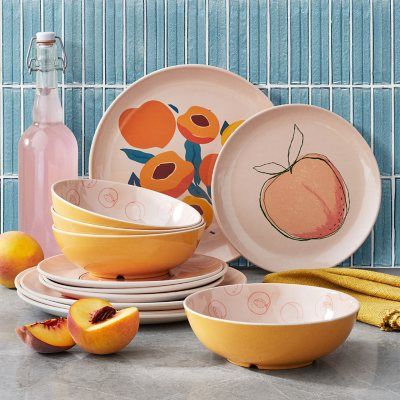 Modern Table Setting, Melamine Dinnerware Sets, Peach Pattern, Plates And Bowls Set, Glazed Bowl, Melamine Dinnerware, Mixing Bowls Set, Kitchen Table Settings, Soup Mugs