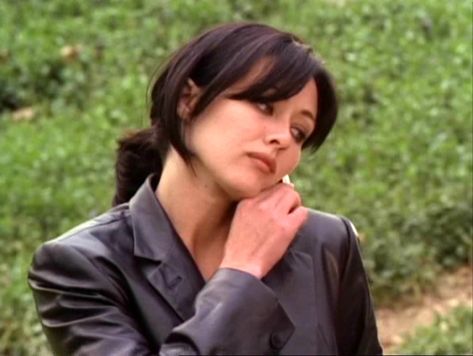 Prue Halliwell Icon, Charmed Prue Halliwell, Prue Halliwell Hair, Prue Charmed, Charmed Prue, Shannen Doherty Charmed, Piper Charmed, Lynn Swann, Prue Halliwell