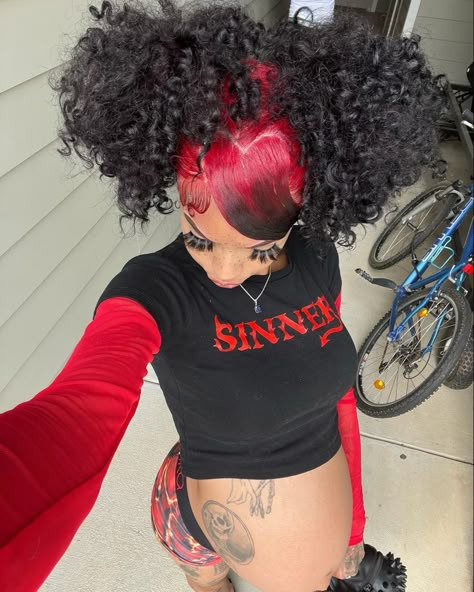 Dyed Curly Hair, Girl Hair Colors, Cute Hair Colors, Dyed Hair Inspiration, Girls Natural Hairstyles, Quick Braided Hairstyles, Dyed Natural Hair, Hairdos For Curly Hair, Pretty Braided Hairstyles