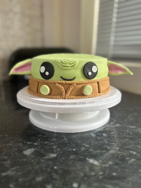 Baby Yoda Cake, Yoda Cake, Cakes And Cupcakes, Cupcake Cakes, Cake