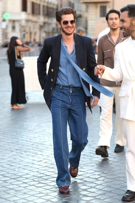 Silk Shirt Outfit, White Bustier Top, Silk Shirt Men, White Bustier, Denim Suit, Valentino Couture, Andrew Garfield, Valentino Men, Fashion Streetwear