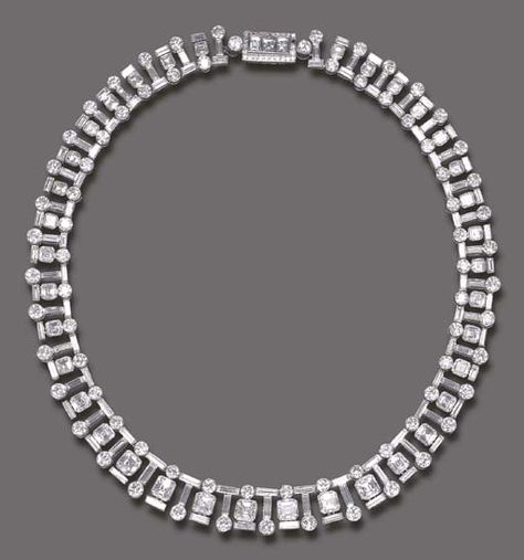 A DIAMOND NECKLACE Of flexible design, composed of a series of alternating baguette and circular-cut diamonds, suspending a graduated square or baguette-cut diamond fringe, terminating in a baguette or circular-cut diamond, joined by a triple rectangular-cut diamond Bulgari clasp, trimmed by circular-cut diamonds, mounted in platinum and 18k gold, 16¼ ins. in a green leather case Clasp signed Bulgari Lily Necklace, Baguette Necklace, Jewelry Logo, Fashion Jewelry Sets, Silver Jewelry Fashion, Necklace Online, Square Cut, High Jewelry, Bohemian Jewelry