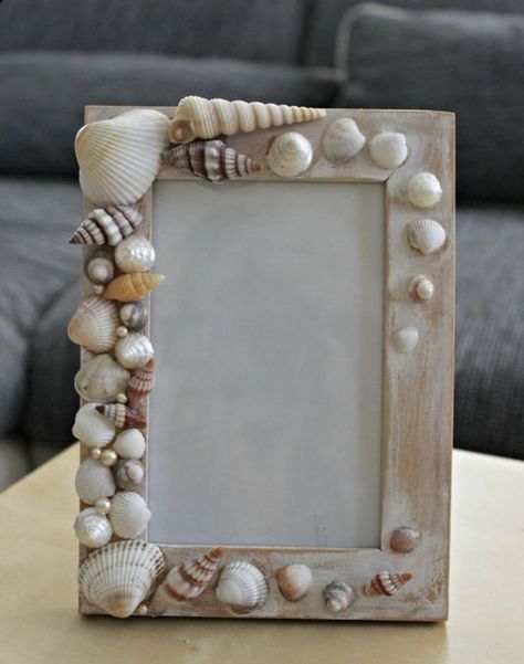 Easy Shell Crafts, Deco Surf, Seashell Art Diy, Sea Shells Diy, Seashell Projects, Shells Diy, Shell Crafts Diy, Shell Decor, Kraf Diy