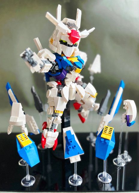 LEGO - Gundam Aerial | Dad's Bricks (Joe) | Flickr Lego Gundam, Gundam Aerial, Mech Suit, Lego Mechs, Lego Mecha, Super Robot, Lego Creations, Gundam, Lego