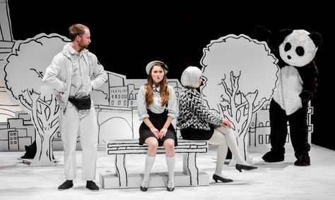 Love the black and white vibrancy: Conception Scénique, Scenography Theatre, Theatre Inspiration, Stage Set Design, Set Design Theatre, Theatre Design, Theatre Set, Stage Set, Scenic Design